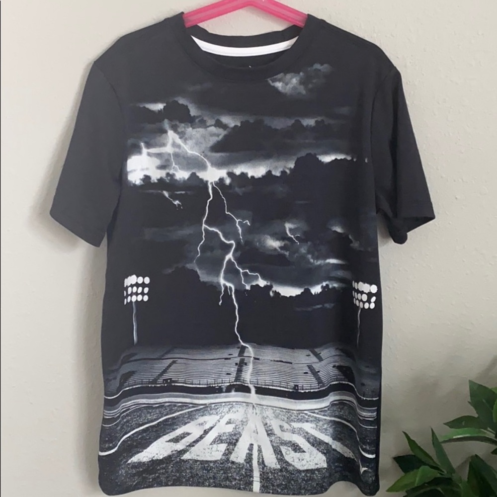 BEAST tee